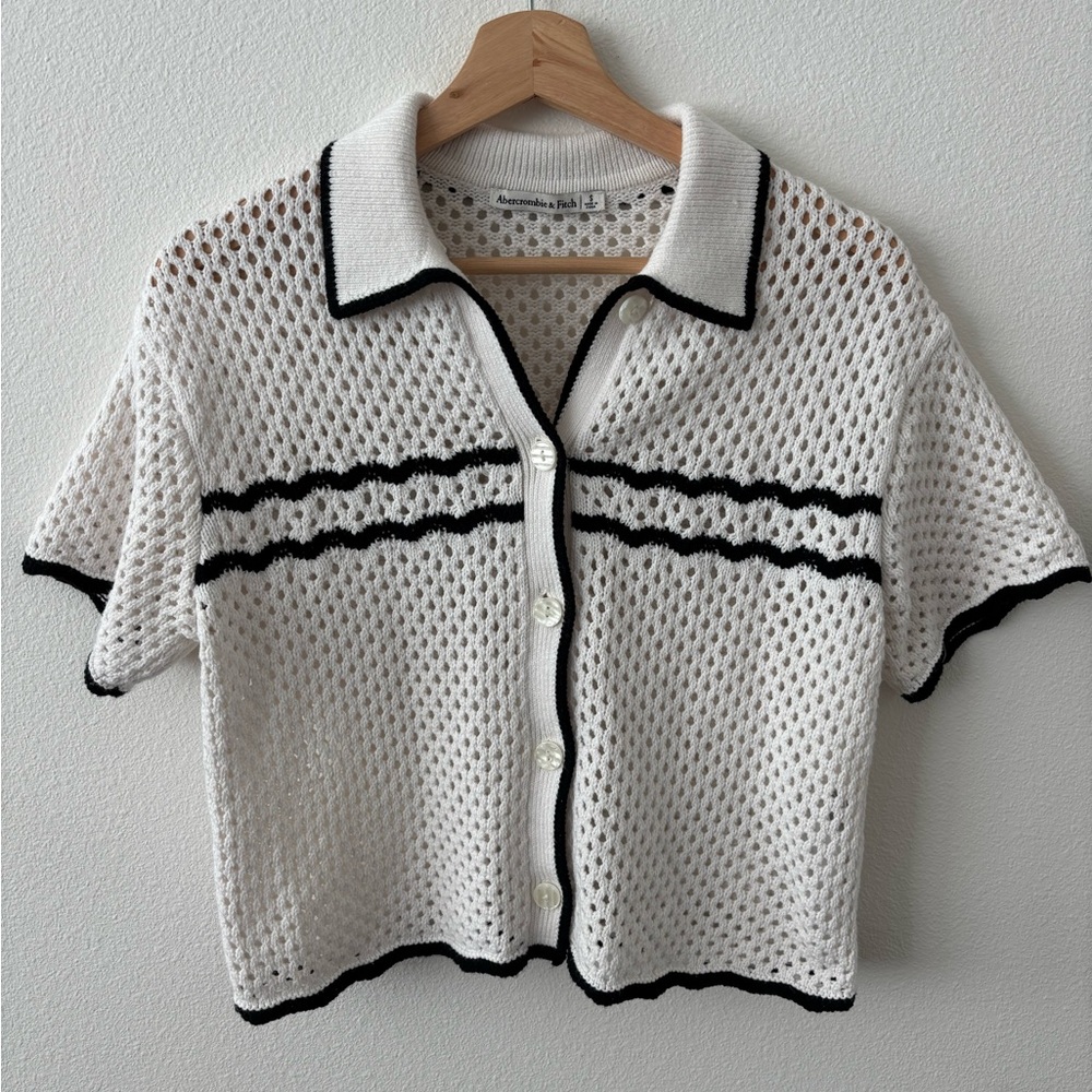 Abercrombie & Fitch crochet Button-Down